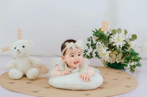 上饶宝宝多久会抬头